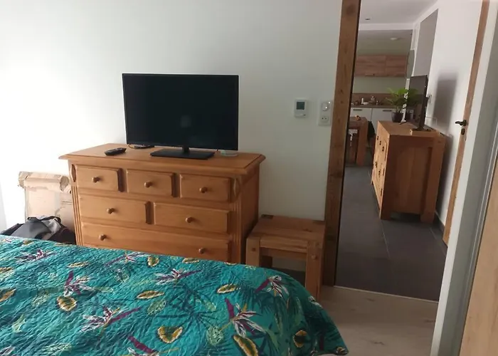 Les Rives De La Jamagne *